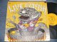 CATFISH Featuring Bob Hodge - Live Catfish   (Ex-/Ex+++ Looks*Ex++ Cut out, TAPESEAM, WTRDMG)1970 US AMERICA ORIGINAL 1st Press "YELLOW Label" Used LP