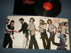 画像1: CHICAGO - HOT STREETS (With CUSTOM INNER) (Matrix # A)AL-35512-1L STERLING TJ B)BL-35512-1AA STERLING TJ) (Ex++/Ex+++) / 1978 US AMERICA ORIGINAL Used LP 