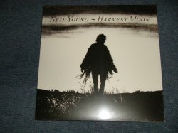 画像1: NEIL YOUNG - HARVEST MOON (Sealed) / 2017 US AMERICA/EUROPE REISSUE "BRAND NEW SEALED" 2-LP's 