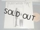 FLEETWOOD MAC - FLEETWOOD MAC (With CISTOM INSERTS ) (Matrix #A)MS-2225-31892-RE-2-1A KENDUN T S2   B)MS-2225-31893-RE-2-1A KENDUN-A FA  S2)  "TERRA HAUTE Press"  (Ex+++/MINT-)  / 1976 Version US AMERICA "TEXTURED Cover" 2nd Press "BROWN with 'W' Label/NO SREREO Print" Used LP 
