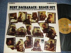 画像1: BURT BACHARACH - REACH OUT (Ex++/Ex+++) / 1967 US AMERICA ORIGINAL 1st Press "BROWN Label" Used LP 