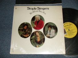 画像1: The STAPLE SINGERS - BE WHAT YOU ARE (MINT-/MINT- ;Looks:Ex+++ BB) / 1973 US AMERICA  ORIGINAL "YELLOW  Label" Used LP 