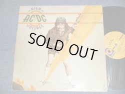 画像1: AC/DC - HIGH VOLTAGE (Matrix #A)ST-C-763660-B AT (PR) SP PORKY PRIME CUT  B)ST-C-763661-G AT GP O-4 SM-1-1 (PR) SP) "SP/SPECIALTY RECORD COMPANY press in OLYPHANT in PA" (Ex/Ex) /  1976 US AMERICA ORIGINAL 1st Press "YELLOW Label" Used LP 