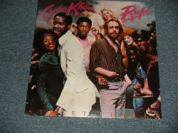 画像1: RUFUS / CHAKA KHAN - STREET PLAYER (SEALED CutOut) / 1978 US AMERICA ORIGINAL "Brand New Sealed" LP