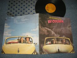 画像1: RY COODER - INTO THE PURPLE VALLEY :Without or NEVER HAVE SONG SHEET ( Matrix #A)MS-1-2052 WW2 #4   ー◃ B)MS-2-2052 WW3  ー◃) "WINCHESTER Press" in VIRGINIA".(Ex+++/MINT- EDSP)/ 1976 Version US AMERICA  3rd press "BROWN without/NONE STEREO Label & 'W' Mark onLabel Bottom" "TEXTURED Cover" Used LP 