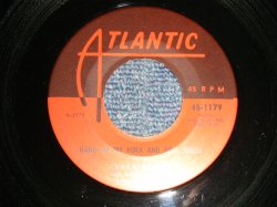 画像1: CHUCK WILLIS - A)Hang Up My Rock And Roll Shoes   B)What Am I Living For (MINT-/MINT- STOL) / 1958 US AMERICA ORIGINAL Used 7" 45rpm Single