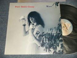 画像1: PATTI SMITH GROUP - WAVE (With INSERTS) (MINT-/MINT-) / 1979 US AMERCA ORIGINAL Used LP 