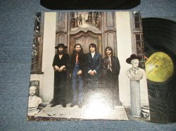 画像1: THE BEATLES - HEY JUDE (Matrix #A)SO-1-385Z-5 #3 BellSound sf [IAM in Triangle] B)SO-1-385Z-8 #3 BellSound sf [IAM in Triangle]) "SCRANTON Press in PENNSYLVANIA" (Ex+/Ex+++) / 1970 US AMERICA ORIGINAL 1st Press "MFD. BY APPLE Label" "with BLACK SLEEVE" Used LP