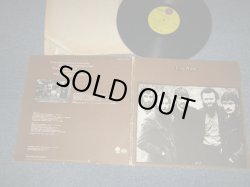 画像1: THE BAND -  THE BAND (Matrix #A)ST1-132- C1  IAM[in Triangle] RL SS B)ST2-132 C2 #2  IAM[in Triangle] RL) "SCRANTON Press in PENNSYLVANIA" RL/ROBERT LUDWIG Master Cut" (Ex++/Ex+++ Looks:Ex++ EDSP) / 1969 US AMERICA ORIGINAL "TEXTURED Cover" 1st Press "LIME GREEN with Purple Color 'C' on TOP LABEL" "MEMBER Credit at Bottom Label" Used LP 