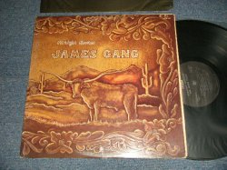 画像1: JAMES GANG - STRAIGHT SHOOTER  (Ex/Ex Looks:VG+++) / 1972 US AMERICA ORIGINAL 1st Press"EMBOSSED Cover" "BLACK Label" Used LP 