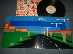 画像1: TRAFFIC - ON THE ROAD (With CUSTOM INNER SLEEVE)  (Matrix #A)SW-1-9336 Z12 #2 ━◁ STERLING   B)SW-2-9336 Z1 #2 ━◁ STERLING) "SANTA MARIA Press in CA"(Ex+/Ex++ BB for PROMO) / 1973 US AMERICA ORIGINAL Used LP 