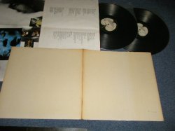 画像1:  BEATLES  - THE BEATLES (WHITE ALBUM) (Matrix #) (MINT-/Ex+++ D:Ex+)(No.0302372) /1968 UK ENGLAND  "1st Press TOP OPEN Jacket" & "2nd Press 'An E.M.I. Recording' Credit Label" Used STEREO Used 2 LP (2 x BLACK Inner Sleeve + POSTER)