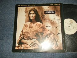 画像1: EMMYLOU HARRIS - CIMARRON (NO INNER SLEEVE) (MINT-/MINT-)  / 1981 US AMERICA ORIGINAL Used  LP