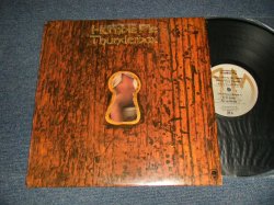 画像1: HUMBLE PIE - THUNDERBOX (Matrix #A)S A&M SP-3621-S1 B)S A&M SP-3622- S1) "SANTA MARIA Press in CA" (Ex++/Ex+++) / 1974 US AMERICA  ORIGINAL Used LP