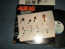 画像1:  ARCHIE BELL & THE DRELLS -  DANCE YOUR TROUBLES AWAY (Ex+MINT-) / 1975 US AMERICA ORIGINAL Used LP 