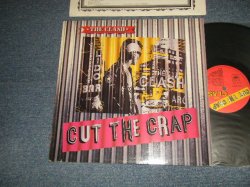 画像1: The CLASH  - CUT THE CRAP (With CUSTOM INNER SLEEVE) (Matrix #A)A1 / B)B1) (Ex++/MINT-) / 1985 UK ENGLAND ORIGINAL Used LP 