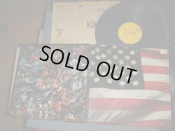 画像1: SLY & THE FAMILY STONE - THERE'S A RIOT GOIN' ON (with lyric sheet) (Ex/MINT- STOFC) / 1971 US AMERICA ORIGINAL Used LP 