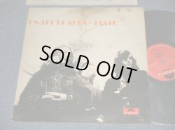 画像1: TASTE (RORY GALLAGHER) - ON THE BOARDS (Matrix # A)A//1  1 1  B) B//1 1 1 1) (Ex+/Ex+ A-5:VG- Looks:Ex--) / 1970 UK ENGLAND ORIGINAL Used LP 