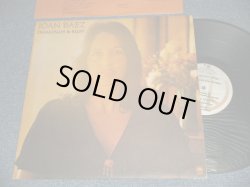画像1: JOAN BAEZ - DIAMONDS & RUST (With CUSTOM INNER SLEEVE)(Ex+++, Ex-/Ex++++ TEAROBC) / 1975 US AMERICA ORIGINAL  Used LP 
