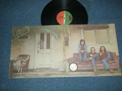 画像1: CS&N / CROSBY, STILLS & NASH - CROSBY, STILLS & NASH :without/NO SONG SHEET lyric (Matrix #A)ST-A-691575-C MO-RE AT △13395 (4) aB   B)ST-A-691576-B MO-RE MR AT △13395-x (7) aB)  "MO/MONARCH Press in L.A. in CA" (Ex-, Ex+++, Ex++/Ex+ Looks:Ex++ EDSP) / 1969 US AMERICA ORIGINAL "TEXTURED Cover" 1st Press Label "1841 BROADWAY at Bottom Label" Used LP 