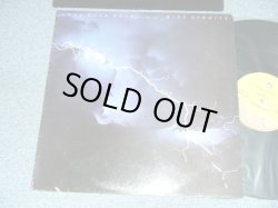 画像1: DIRE STRAITS - LOVE OVER GOLD (With CUSTOM INNER SLEEVE) (Ex+++/MINT-)  / 1982 UK ENGLAND ORIGINAL Used LP