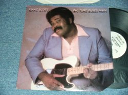 画像1: Isaac Scott - Big Time Blues Man (Ex+++/MINT- CUT OUT) / 1982 US AMERICA ORIGINAL Used LP