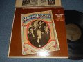 HARPERS BIZARRE - ANYTHING GOES (Matrix#A)39259 WS-1716-A  1A B)39256 WS-1716-B  1A)  (Ex++/MINT-) / 1967 US AMERICA ORIGINAL 1st Press "GOLD Label" STEREO Used LP