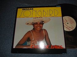 画像1: CARLENE DAVIS - REGGAE SONGBIRD (MINT-/MINT-)  / 1988 US AMERICA ORIGINAL Used LP
