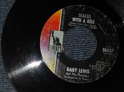 画像1: GARY LEWIS & THE PLAYBOYS - A)Sealed With A Kiss   B) Sara Jane (VG/VG) / 1968 US AMERICA ORIGINAL Used 7"SINGLE 