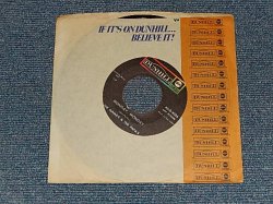 画像1: The MAMAS & The PAPAS - A) MONDAY, MONDAY   B)GOT A FEELIN' (Ex++/Ex+) / 1966 US AMERICA ORIGINAL Used 7" Single