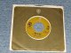 EARTH, WIND and & FIRE - A) LOVE IS LIFE  B) THIS WORLD TODAY (A:Ex+++/B:Ex+++)  / 1971 US AMERICA ORIGINAL 1st Press "GREEN LABEL"  Used 7" 45rpm Single 