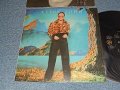ELTON JOHN - CARIBOU (with CUSTOM INNER SLEEVE)(Matrix #A) DJLPH 439 A-3 RETURN OF HERCULES B) DJLPH 439 B-3 RAYS) (Ex++/Ex++ Looks:Ex) /  1974 UK ENGLAND ORIGINAL Used LP 
