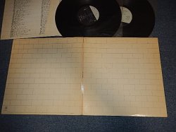 画像1: PINK FLOYD - THE WALL (With CUSTOM INNER SLEEVE) (Matrix # A)S1 PAL-36184-1A TML-X B)S PBL-36184-1AG TML-X C)1S PAL-36185-1AG TML-S D)1S PBL-36185-1AA TML-X  "SANTA MARIA Press in CA") (Ex+++/Ex+++) / 1979 US AMERICA ORIGINAL Used 2-LP 