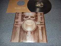 画像1: E L & P EMERSON LAKE & PALMER - BRAIN SALAD SURGERY (NO POSTER) (Matrix #A) ST-NC-722991-G-EX  MR SRC AT △18473(4) B)) ST-NC-722992-H-Ex1-MR SRC △18473-X (5)  "MR/ MONARCH Press in CA") (Ex++/MINT-) /  1977 Version US AMERICA REISSUE "1st Press CUSTOM Label" Used LP