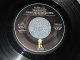STEVE WINWOOD - A)HIGHER LOVE  B) AND I GO (Ex+++/Ex+++) / 1982 US AMERICA ORIGINAL Used  7" 45 rpm Single 