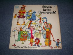 画像1: FREDDIE AND THE DREAMERS  - OLIVER IN THE OVER WORLD ( STORY VIEW ) / 1970 UK ORIGINAL LP