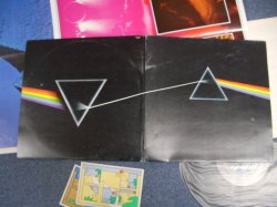 画像1: PINK FLOYD - THE DARK SIDE OF THE MOON ( MATRIX NUMBER : A-10/B-9 : 2x STICKER & 2 x POSTER : VG+++/Ex+++ ) / 1973 UK ORIGINAL 2nd Press Label  Used LP