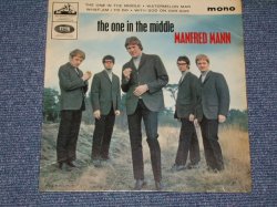 画像1: MANFRED MANN - THE ONE IN THE MIDDLE / 1965 UK ORIGINAL 7"EP With PICTURE SLEEVE 