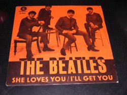 画像1: THE BEATLES - SHE LOVES YOU ( RED Label : Ex+++/Ex+++ ) / 1960's  SWEDEN ORIGINAL Used 7" Single With PICTURE SLEEVE 