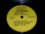 画像: V.A.( YARDBIRDS / DAVE CLARK FIVE / BOBBY VINTON etc.... ) - PLAY MUSICAL CHRISTMAS GIFTS / 1960s USW PROMO ONLY 7"33rpm EP 
