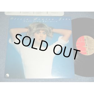 画像: OLIVIA NEWTON-JOHN -  DON'T STEP BELIEVIN' ( Ex+++/Ex+++)  /1976 UK ENGLAND  ORIGINAL Used LP 