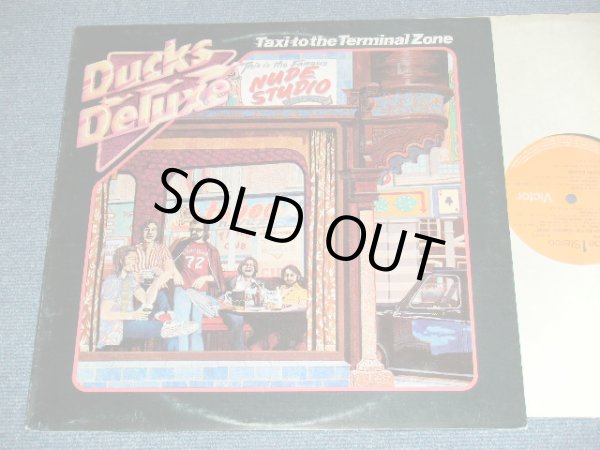 画像1: DUCKS DELUXE - TAXI TO THE TERMINAL ZONE ( Produced by DAVE EDMUNDS : Ex+/MINT- ) / 1974 UK ENGLAND ORIGINAL Used LP 