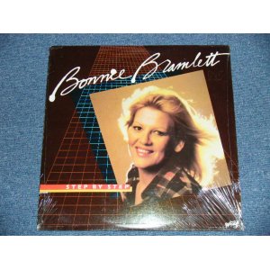 画像: BONNIE BRAMLETT (of DELANEY & BONNIE ) - STEP BY STEP  / 1980 US AMERICA ORIGINAL "Brand New SEALED" LP