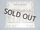 画像: THE STAPLES - PASS IT ON : Produced by CURTIS MAYFIELD  (SEALED) /  1976 US AMERICA  ORIGINAL " BRAND NEW SEALED" LP 