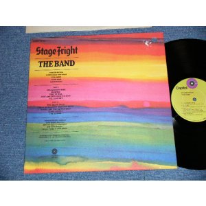 画像: THE BAND - STAGE FRIGHT( Matrix # A)SW-1-425-Z-8 / B) SW-2-425 -Z-7 STERLING RL) ( Ex, Ex+++/MINT-) / 1970 US AMERICA ORIGINAL  "PROMO HOLE" 1st Press "LIME GREEN with Purple Color 'C' on TOP LABEL" Used LP 