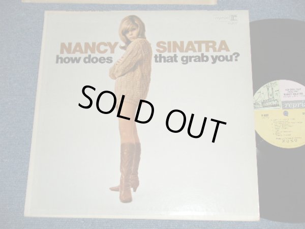 画像1: NANCY SINATRA - HOW DOES THAT GRAB YOU? ( Ex++/MINT-) / 1966 US AMERICA ORIGINAL "MULTI COLOR Label" MONO Used LP 