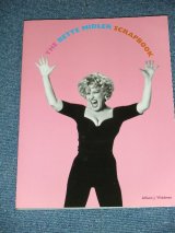 画像: BETTE MIDLER - THE BETTE MIDLER SCRAPBOOK   / 1997 US AMERICA ORIGINAL Used BOOK 