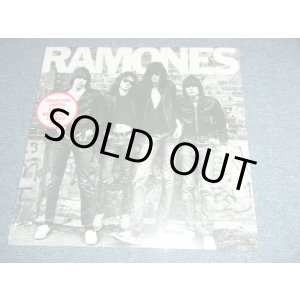 画像: RAMONES  -  RAMONES : 1st DEBUT Album (SEALED)   / US AMERICA  "Limited COLOR WAX Vinyl REISSUE "Brand New SEALED"  LP 