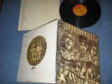 画像: JETHRO TULL - STAND-UP (Matrix # 30934  RS 6360 A 1F / 30935  RS 6360 B  1D ) ) ( Ex+/Ex++ Looks:;Ex+ )  /  1969 USA AMERICA ORIGINAL 1st Press "ORANGE & BROWN with 'W7' 'r' Logo on Top Label"   Used LP