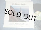 画像: The DOOBIE BROTHERS - LIVIN' ON THE FAULT LINE   (Ex+/Ex+++,MINT-) / 1977 US AMERICA ORIGINAL Used  LP 